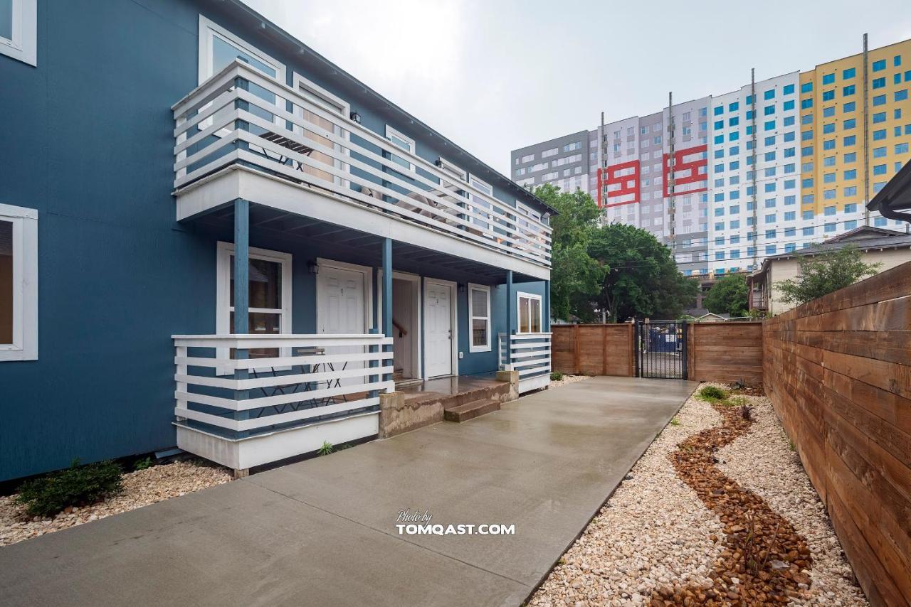 Envision Anita Apartment Houston Exterior photo